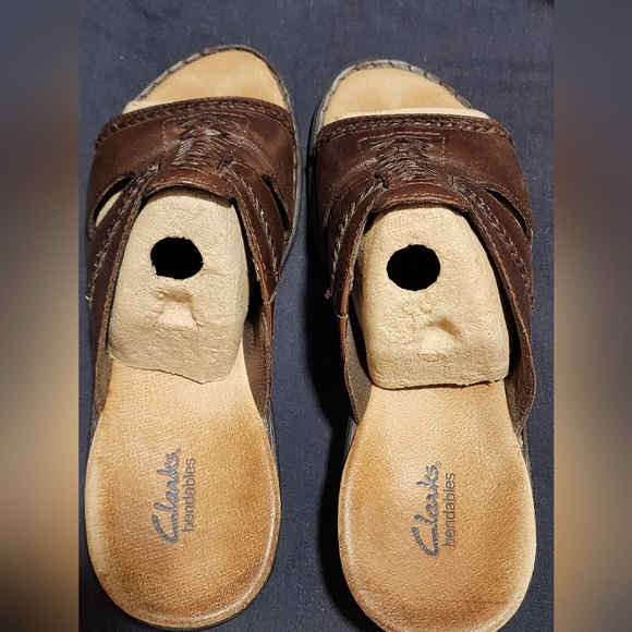 Clarks Bendables Slip On Slide Mahogany 9 Wide - Picture 7 of 16